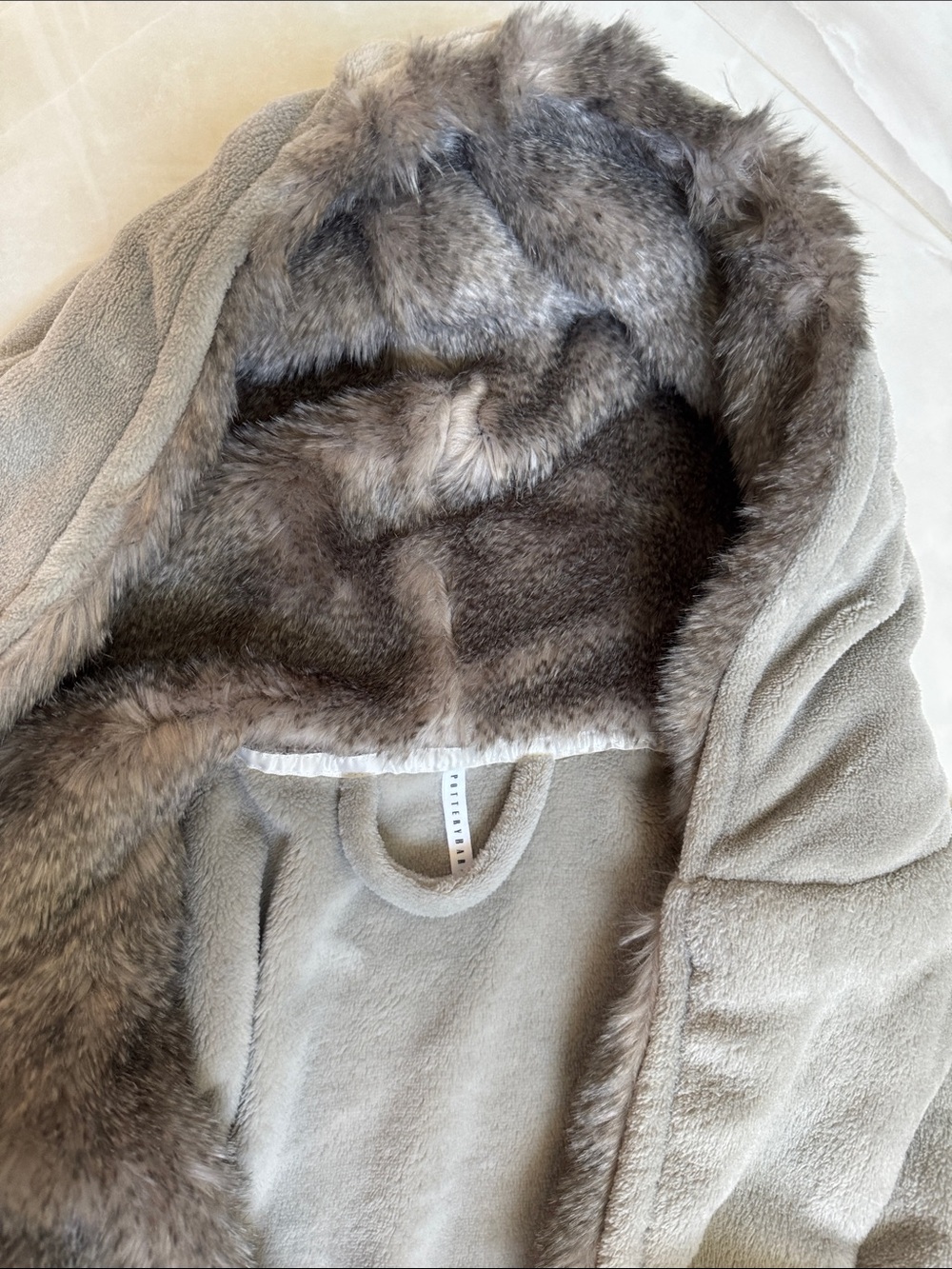 Pottery Barn Robe - Picture 2 of 4